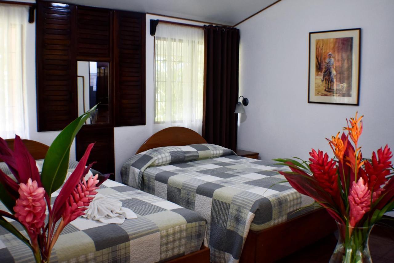 Hotel Arenal Country Inn La Fortuna Kültér fotó