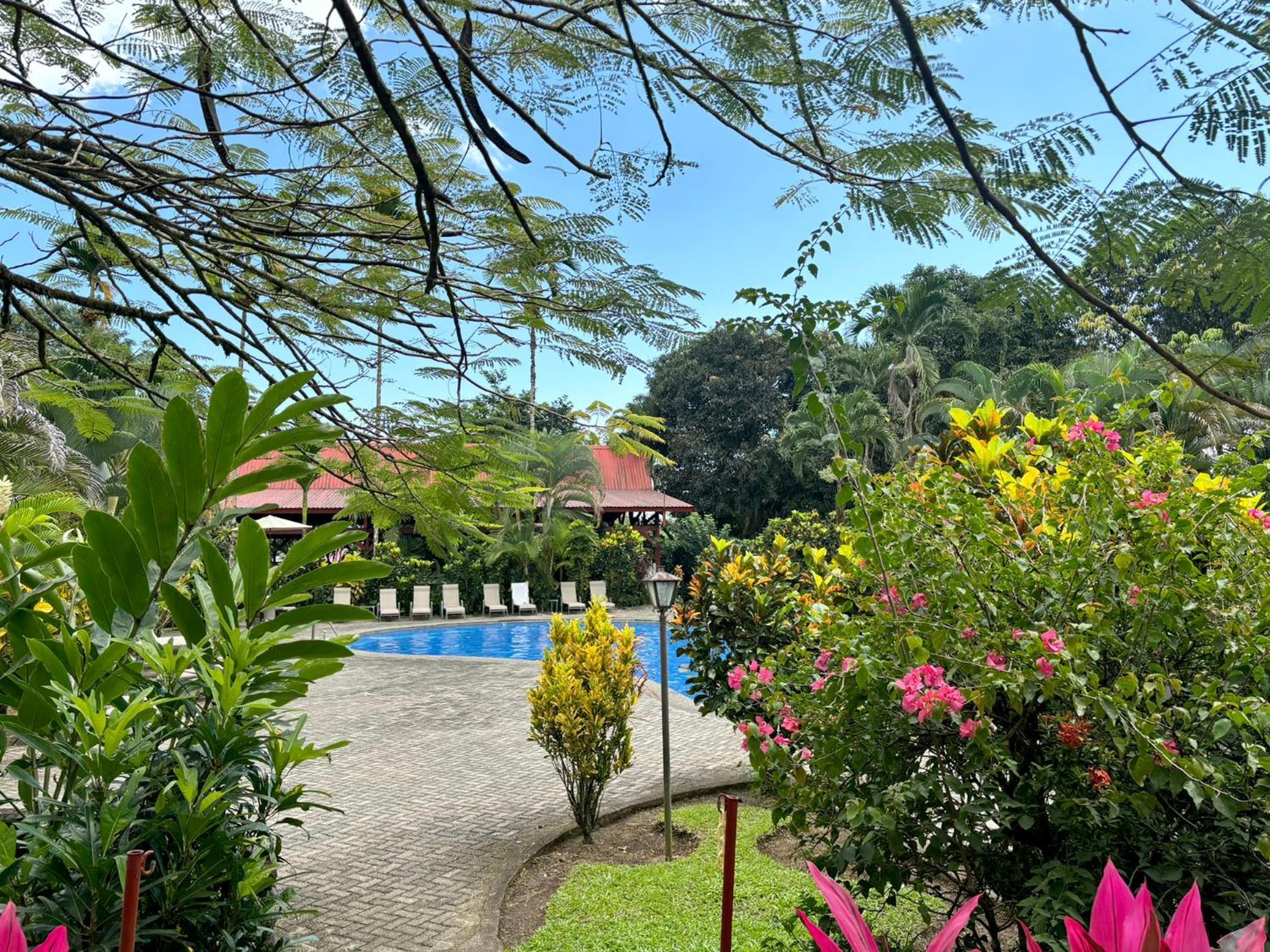 Hotel Arenal Country Inn La Fortuna Kültér fotó